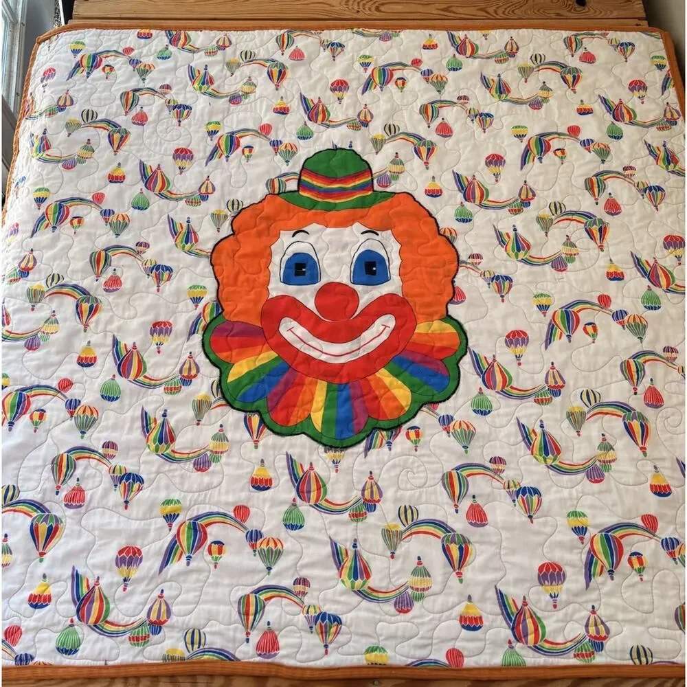 Vintage Komforters For Kids Handmade Clown Quilt Size 38x40 Orange R2